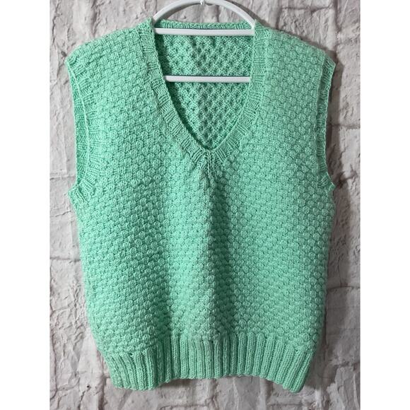 Vintage Women’s Hand Made Knitted Green Sweater Vest Size Medium - Picture 5 of 5